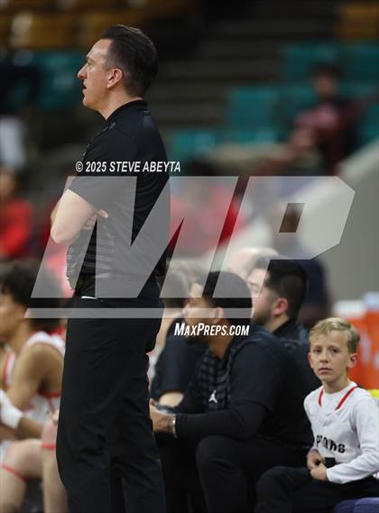 Thumbnail 2 in ThunderRidge vs. Eaglecrest (CHSAA 6A Great 8) photogallery.