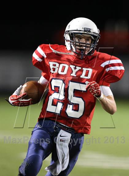 Thumbnail 2 in Boyd A vs Williams photogallery.