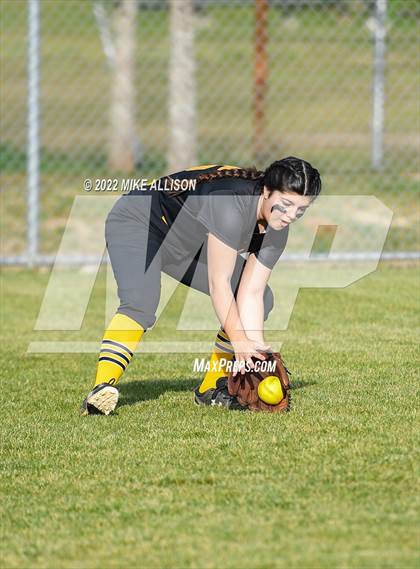 Thumbnail 2 in Notre Dame @ Hixson (Scrimmage) photogallery.