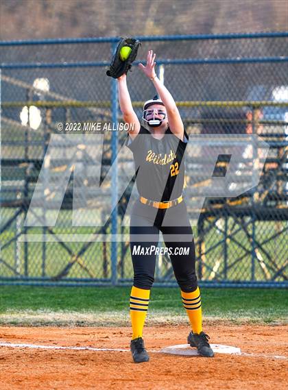 Thumbnail 3 in Notre Dame @ Hixson (Scrimmage) photogallery.