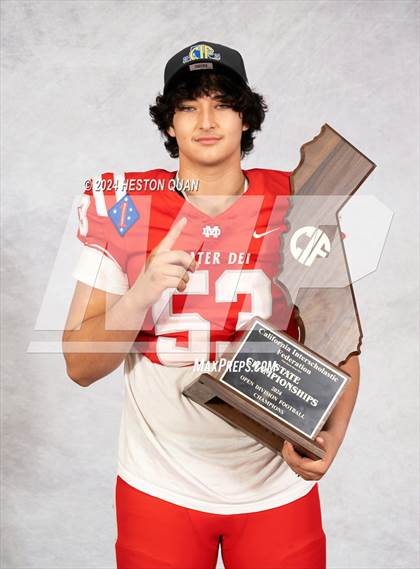Thumbnail 2 in Mater Dei (CIF State Open Champions) photogallery.