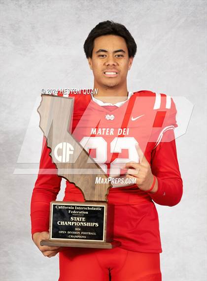 Thumbnail 3 in Mater Dei (CIF State Open Champions) photogallery.