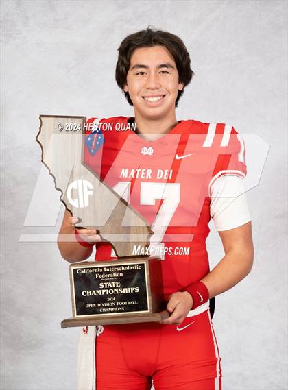Thumbnail 2 in Mater Dei (CIF State Open Champions) photogallery.