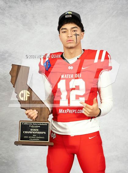 Thumbnail 3 in Mater Dei (CIF State Open Champions) photogallery.