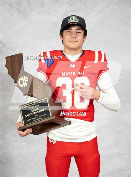 Thumbnail 1 in Mater Dei (CIF State Open Champions) photogallery.