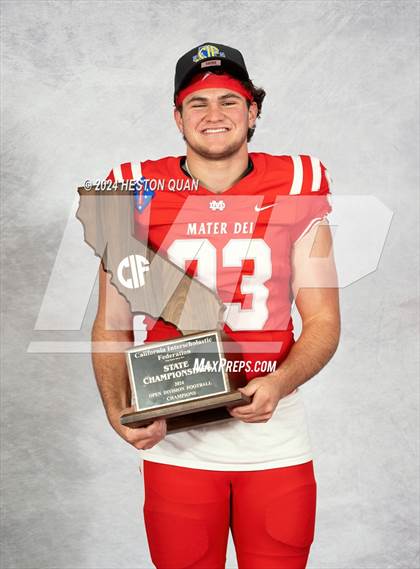 Thumbnail 2 in Mater Dei (CIF State Open Champions) photogallery.