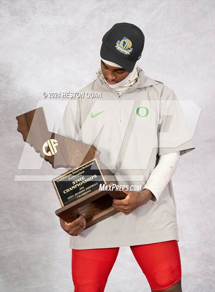 Thumbnail 3 in Mater Dei (CIF State Open Champions) photogallery.