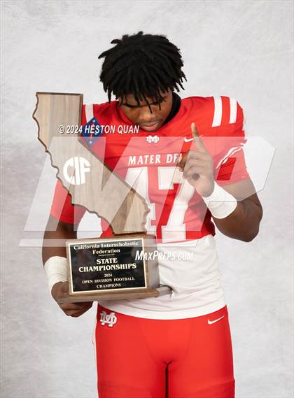 Thumbnail 1 in Mater Dei (CIF State Open Champions) photogallery.