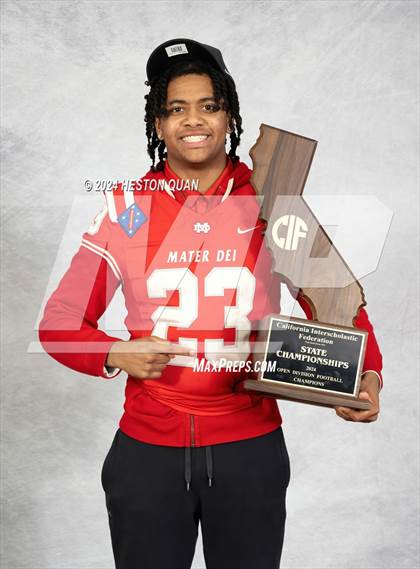Thumbnail 1 in Mater Dei (CIF State Open Champions) photogallery.
