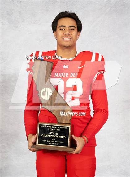 Thumbnail 1 in Mater Dei (CIF State Open Champions) photogallery.