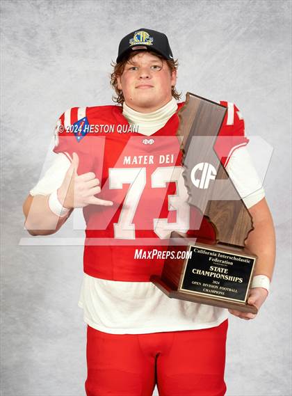 Thumbnail 2 in Mater Dei (CIF State Open Champions) photogallery.