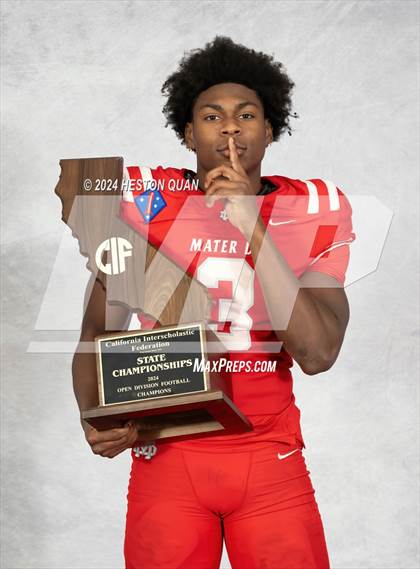 Thumbnail 2 in Mater Dei (CIF State Open Champions) photogallery.