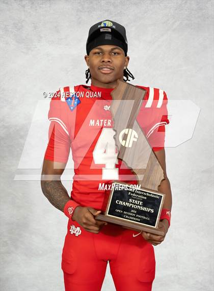 Thumbnail 2 in Mater Dei (CIF State Open Champions) photogallery.