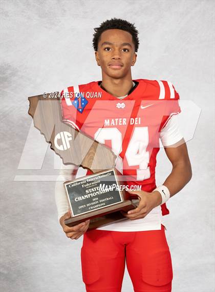Thumbnail 3 in Mater Dei (CIF State Open Champions) photogallery.