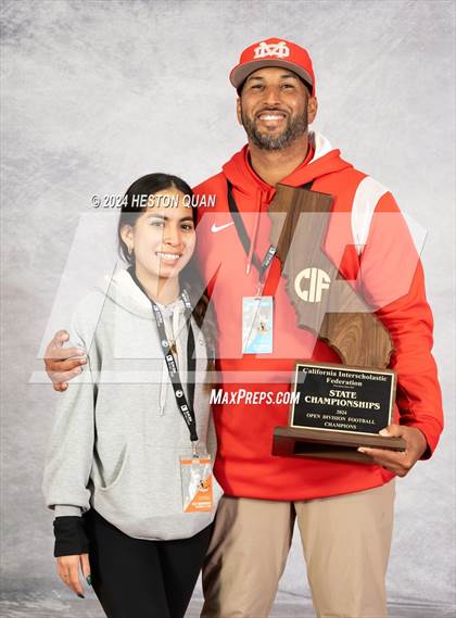 Thumbnail 2 in Mater Dei (CIF State Open Champions) photogallery.