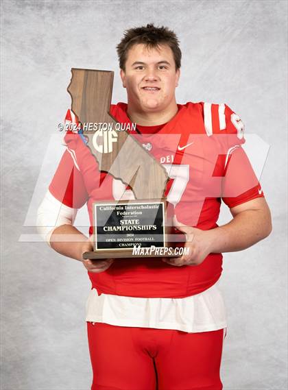 Thumbnail 3 in Mater Dei (CIF State Open Champions) photogallery.