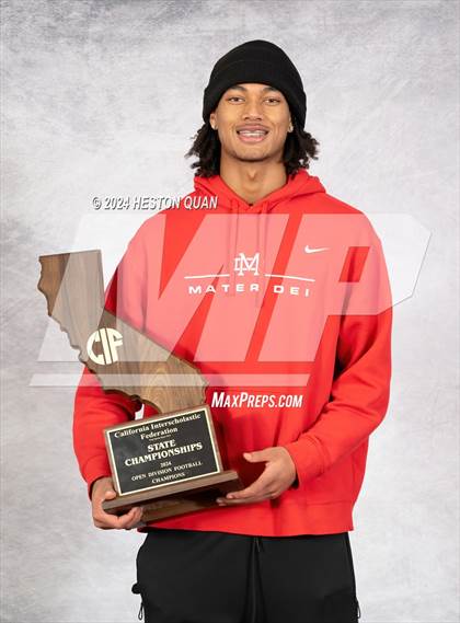 Thumbnail 2 in Mater Dei (CIF State Open Champions) photogallery.