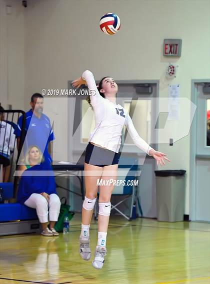 Thumbnail 1 in Vista Murrieta vs. Trinity Catholic (Nike Tournament of Champions) photogallery.