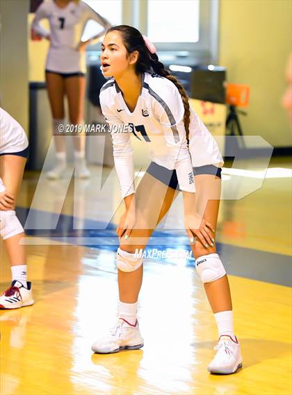 Thumbnail 2 in Vista Murrieta vs. Trinity Catholic (Nike Tournament of Champions) photogallery.