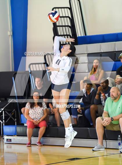 Thumbnail 2 in Vista Murrieta vs. Trinity Catholic (Nike Tournament of Champions) photogallery.