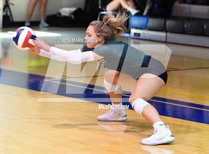 Thumbnail 3 in Vista Murrieta vs. Trinity Catholic (Nike Tournament of Champions) photogallery.