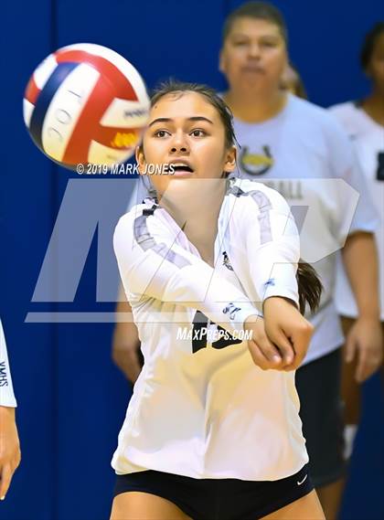 Thumbnail 1 in Vista Murrieta vs. Trinity Catholic (Nike Tournament of Champions) photogallery.