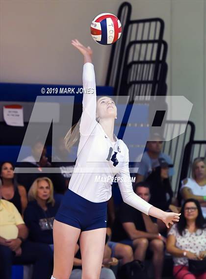 Thumbnail 2 in Vista Murrieta vs. Trinity Catholic (Nike Tournament of Champions) photogallery.