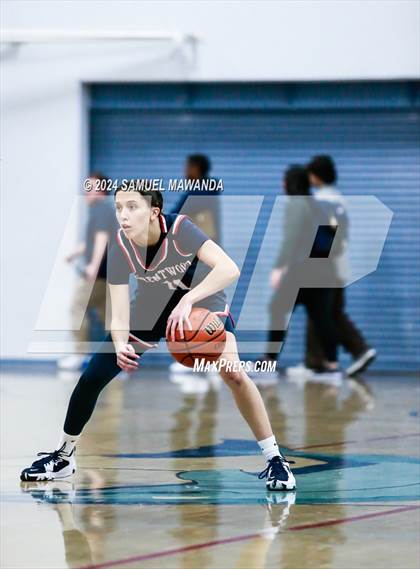 Thumbnail 3 in Brentwood School vs Westchester (Riptide GBB Showcase) photogallery.