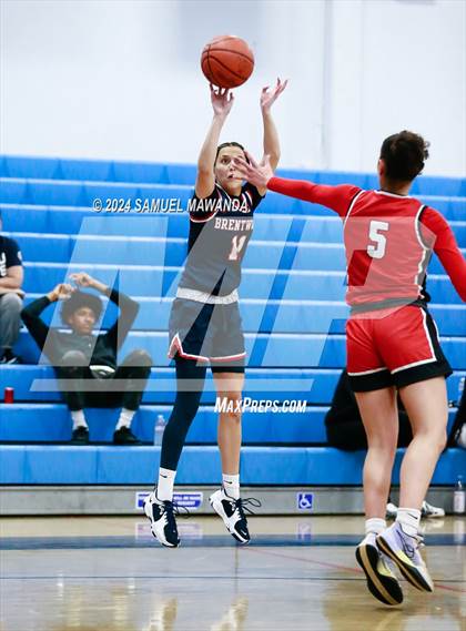 Thumbnail 1 in Brentwood School vs Westchester (Riptide GBB Showcase) photogallery.
