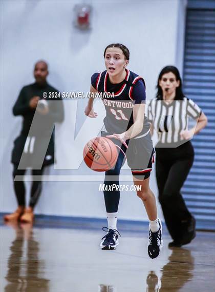 Thumbnail 3 in Brentwood School vs Westchester (Riptide GBB Showcase) photogallery.