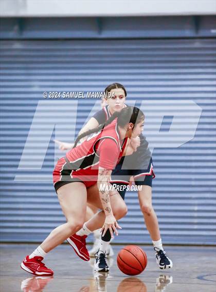 Thumbnail 1 in Brentwood School vs Westchester (Riptide GBB Showcase) photogallery.
