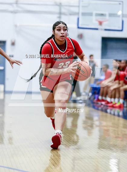 Thumbnail 2 in Brentwood School vs Westchester (Riptide GBB Showcase) photogallery.