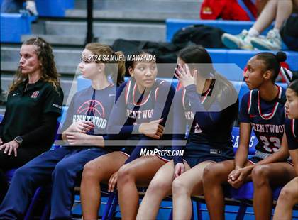 Thumbnail 3 in Brentwood School vs Westchester (Riptide GBB Showcase) photogallery.