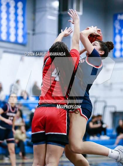 Thumbnail 1 in Brentwood School vs Westchester (Riptide GBB Showcase) photogallery.