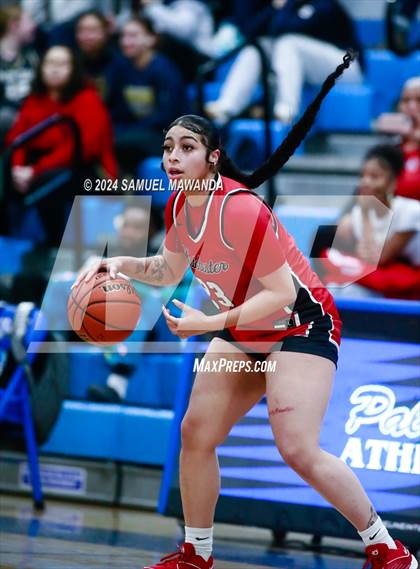 Thumbnail 3 in Brentwood School vs Westchester (Riptide GBB Showcase) photogallery.