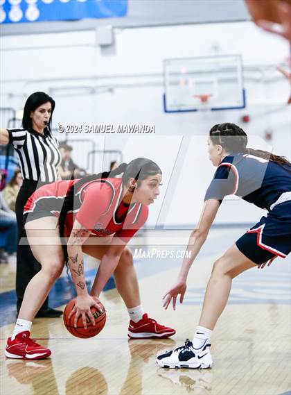 Thumbnail 3 in Brentwood School vs Westchester (Riptide GBB Showcase) photogallery.