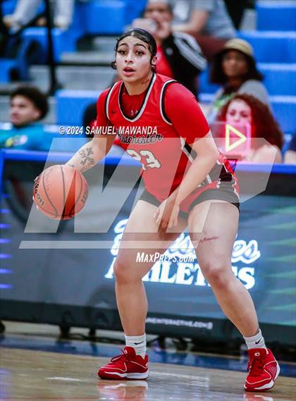 Thumbnail 2 in Brentwood School vs Westchester (Riptide GBB Showcase) photogallery.