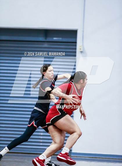 Thumbnail 3 in Brentwood School vs Westchester (Riptide GBB Showcase) photogallery.