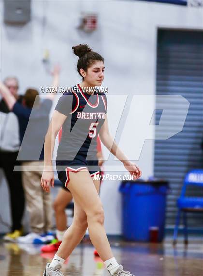 Thumbnail 2 in Brentwood School vs Westchester (Riptide GBB Showcase) photogallery.