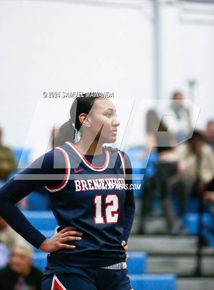 Thumbnail 2 in Brentwood School vs Westchester (Riptide GBB Showcase) photogallery.