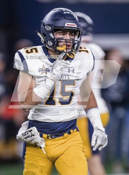 Thumbnail 2 in Highland Park vs. Lone Star (UIL 5A DI Reg Semi Playoff) photogallery.