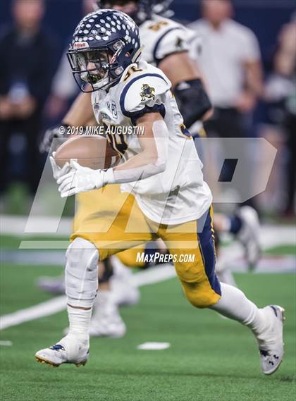 Thumbnail 2 in Highland Park vs. Lone Star (UIL 5A DI Reg Semi Playoff) photogallery.