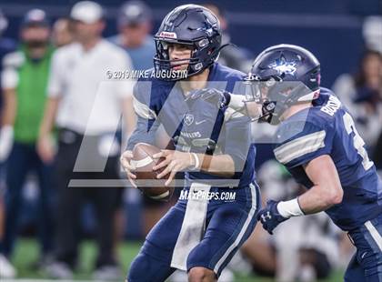 Thumbnail 3 in Highland Park vs. Lone Star (UIL 5A DI Reg Semi Playoff) photogallery.