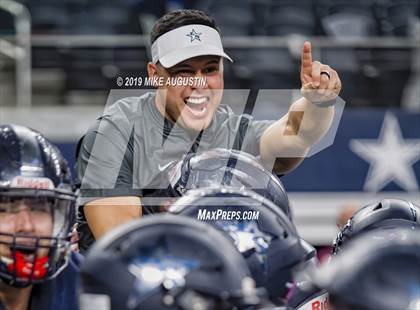 Thumbnail 3 in Highland Park vs. Lone Star (UIL 5A DI Reg Semi Playoff) photogallery.