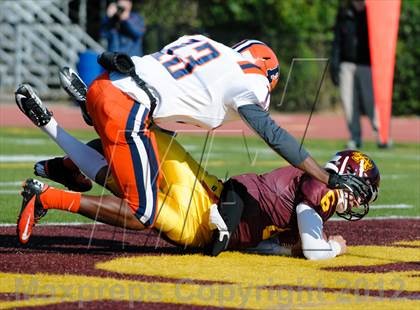 Thumbnail 3 in Evanston v Loyola Academy (IHSA Class 8A Playoffs) photogallery.