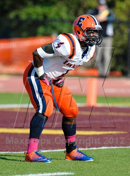 Thumbnail 2 in Evanston v Loyola Academy (IHSA Class 8A Playoffs) photogallery.