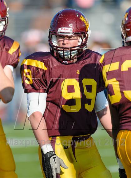 Thumbnail 3 in Evanston v Loyola Academy (IHSA Class 8A Playoffs) photogallery.