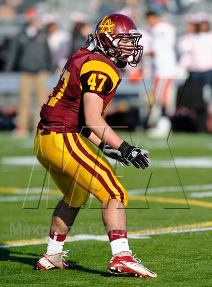 Thumbnail 3 in Evanston v Loyola Academy (IHSA Class 8A Playoffs) photogallery.