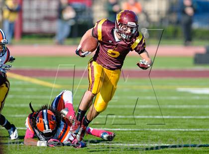 Thumbnail 2 in Evanston v Loyola Academy (IHSA Class 8A Playoffs) photogallery.