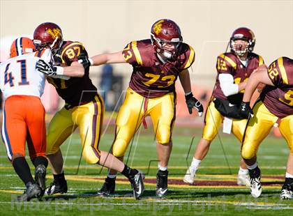 Thumbnail 1 in Evanston v Loyola Academy (IHSA Class 8A Playoffs) photogallery.